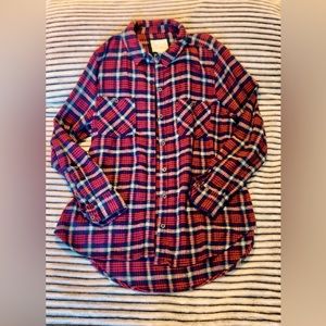 Forever 21 Red and Navy Plaid Flannel Size Large
